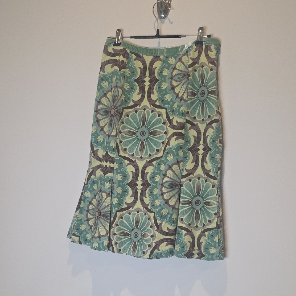 Fei Corduroy Floral A-Line Skirt in Green and Brown
